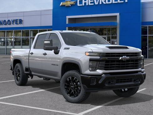 New 2026 Chevrolet Silverado 2500 Custom w/ Custom Value Package AWD/4WD image 31