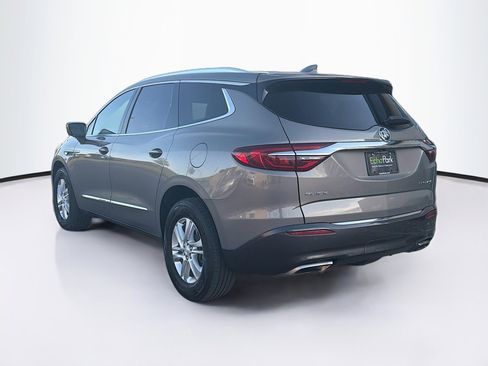 Used 2018 Buick Enclave Essence w/ Trailering Package AWD/4WD image 5