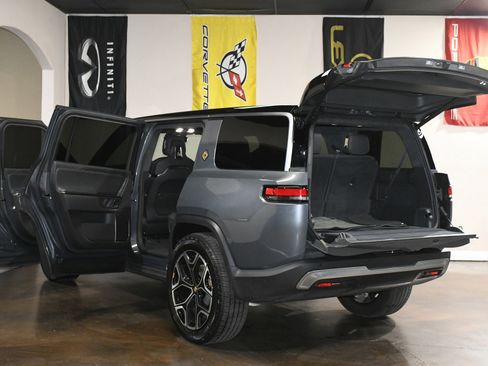 Used 2022 Rivian R1S Launch Edition image 92