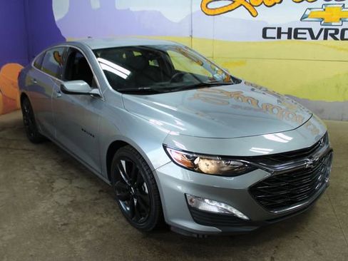 Used 2024 Chevrolet Malibu LT w/ Sport Edition FWD image 4