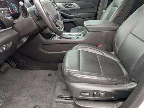 Used 2021 Chevrolet Traverse RS w/ LPO, Floor Liner Package AWD/4WD image 15