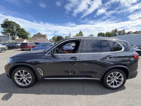 Certified 2023 BMW X5 xDrive40i w/ Premium Package AWD/4WD image 5