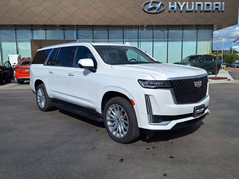 Used 2023 Cadillac Escalade ESV Premium Luxury AWD/4WD image 1