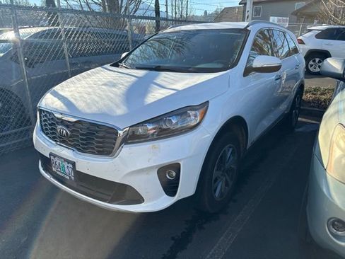 Used 2019 Kia Sorento EX image 4