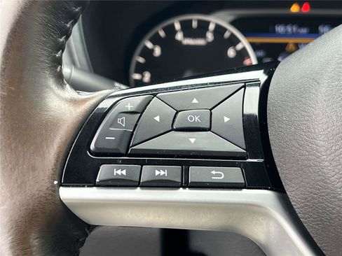 Certified 2021 Nissan Altima 2.5 SV w/ SV Premium Package image 28