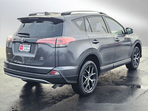 Used 2017 Toyota RAV4 SE w/ Power Extra Value Package AWD/4WD image 33