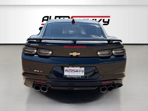 Used 2021 Chevrolet Camaro ZL1 RWD image 6