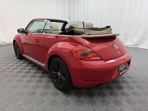Used 2013 Volkswagen Beetle 2.0T image 6