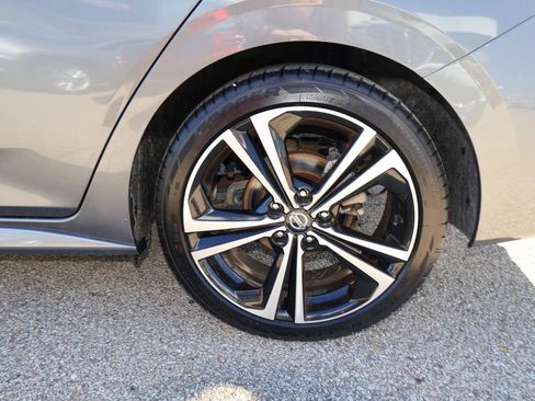 Used 2020 Nissan Sentra SR image 29