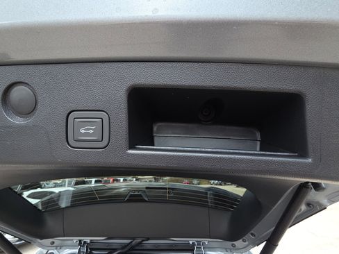 New 2026 Chevrolet Equinox RS w/ Convenience Package III image 33