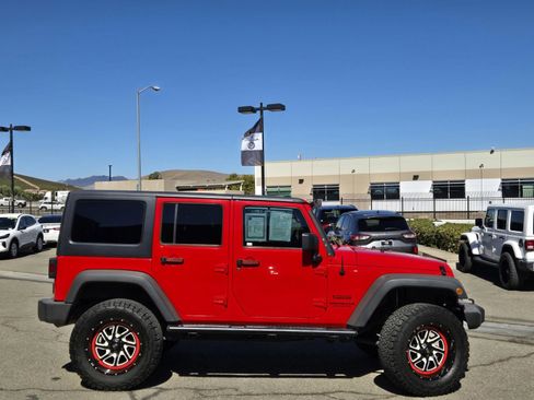 Used 2016 Jeep Wrangler Unlimited Sport w/ Quick Order Package 24S image 3