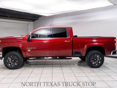 Used 2020 Chevrolet Silverado 2500 LTZ w/ LTZ Premium Package image 7