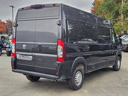 New 2026 RAM ProMaster 2500 w/ Convenience Group image 7