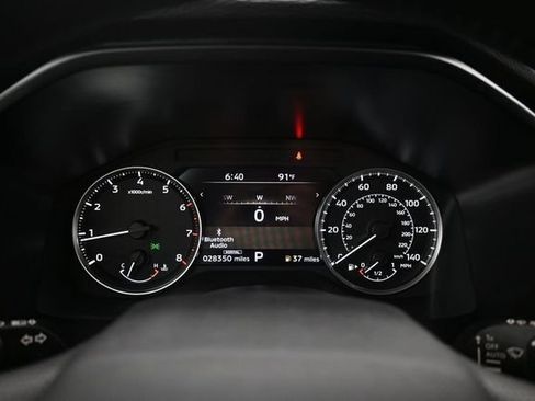 Used 2025 Mitsubishi Outlander SE AWD/4WD image 9