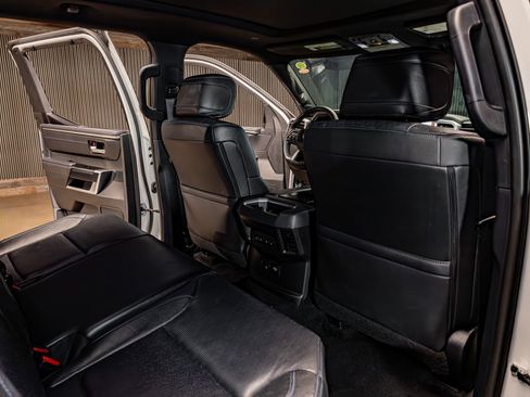 Used 2024 Toyota Tundra Platinum image 25