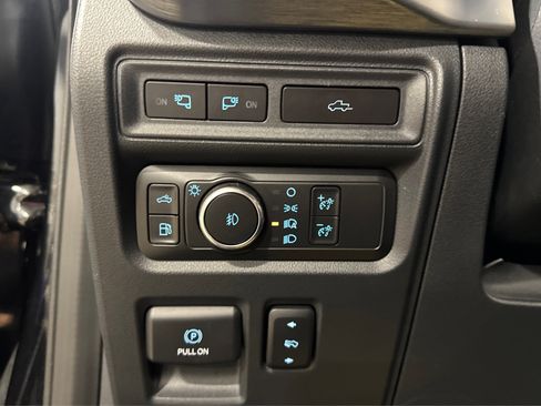 Used 2021 Ford F150 Lariat w/ Equipment Group 502A High image 23