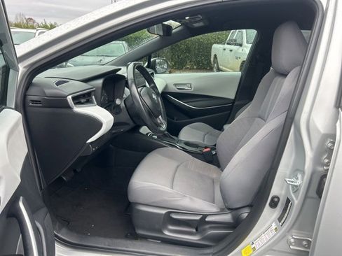 Used 2024 Toyota Corolla SE image 13