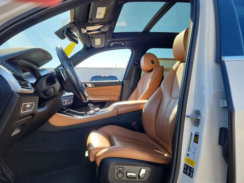 Used 2019 BMW X5 xDrive40i w/ Premium Package 2 image 13