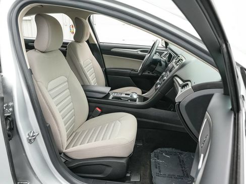 Certified 2018 Ford Fusion S FWD image 20