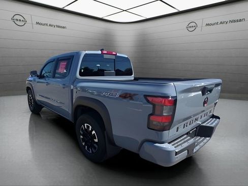 Used 2023 Nissan Frontier PRO-4X w/ Pro Convenience Package AWD/4WD image 8
