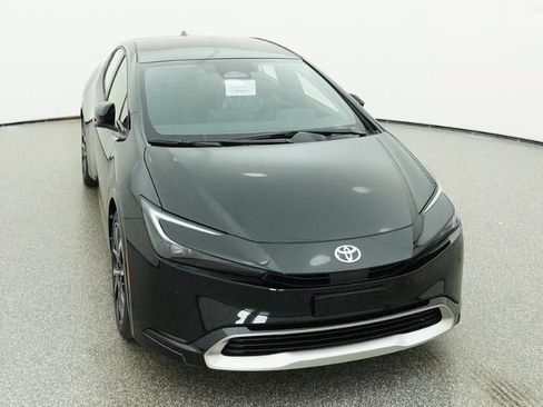 New 2026 Toyota Prius Plug-In Hybrid FWD image 14