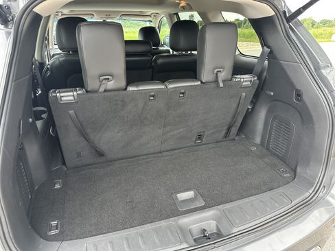 Used 2016 Nissan Pathfinder SL w/ SL Premium Package AWD/4WD image 28