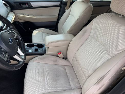 Used 2016 Subaru Outback 2.5i Premium AWD/4WD image 10