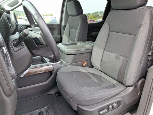 Used 2022 Chevrolet Silverado 1500 RST w/ LPO, Blackout Package image 13