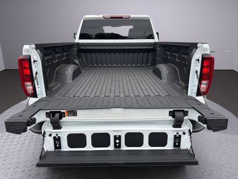New 2026 GMC Sierra 2500 Pro w/ 1SA Pro Safety Plus Package AWD/4WD image 25