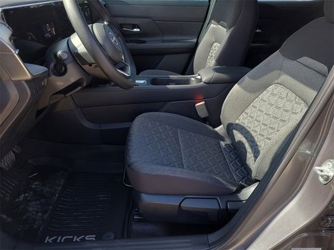 New 2026 Nissan Kicks SV image 11