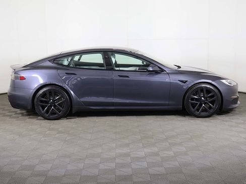 Used 2021 Tesla Model S Plaid image 19