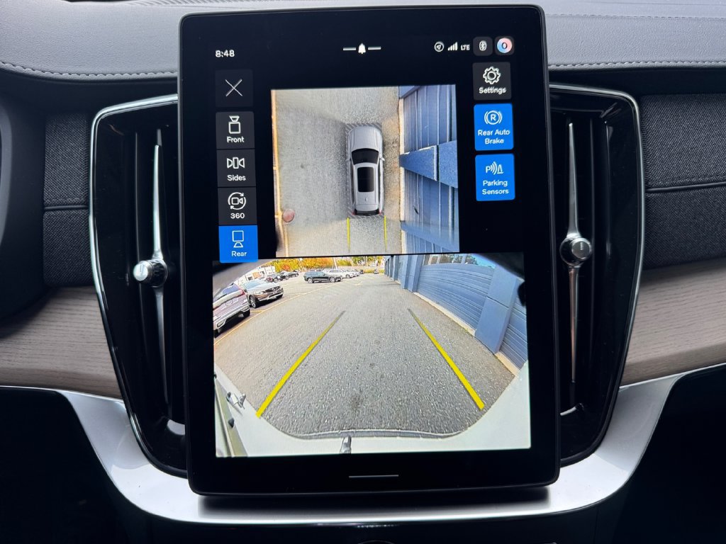 New 2027 Volvo XC90 T8 Plus AWD/4WD image 22
