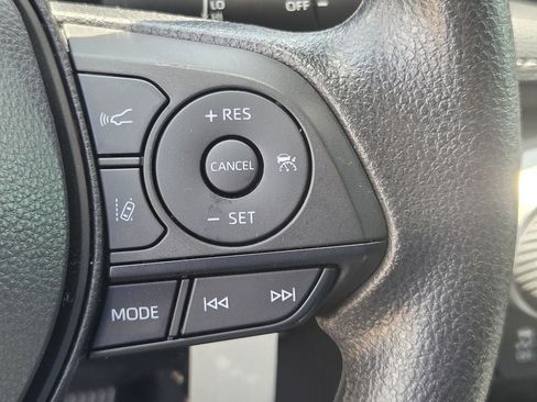 Used 2024 Toyota RAV4 LE FWD image 22