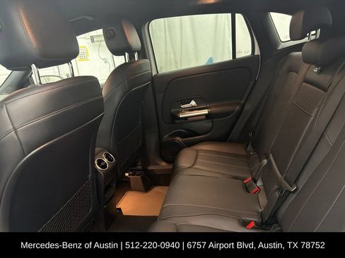Used 2021 Mercedes-Benz GLA 250 image 21
