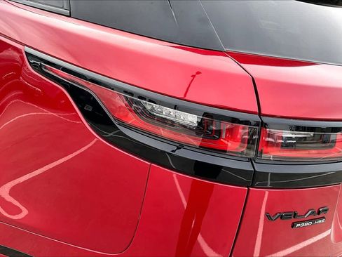 Used 2020 Land Rover Range Rover Velar R-Dynamic HSE image 29