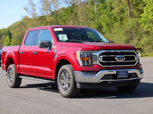 Certified 2022 Ford F150 XLT w/ Equipment Group 302A High AWD/4WD image 8