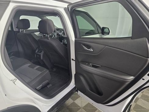 Used 2024 Chevrolet Blazer LT w/ Convenience Package image 16