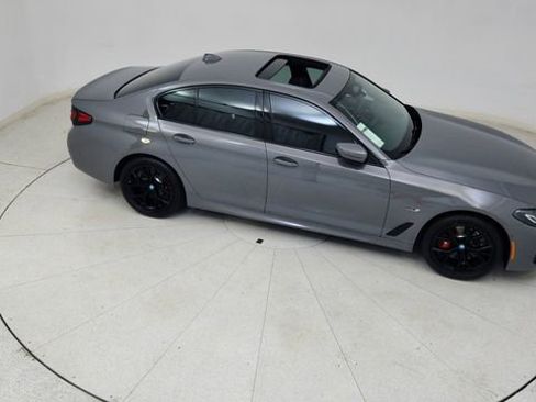 Used 2022 BMW 530e xDrive w/ Executive Package image 80