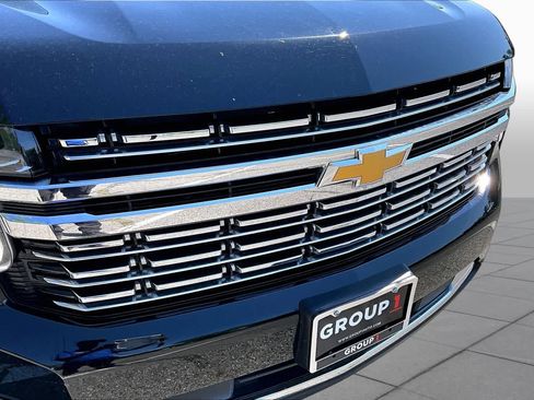 Used 2023 Chevrolet Tahoe Premier AWD/4WD image 30