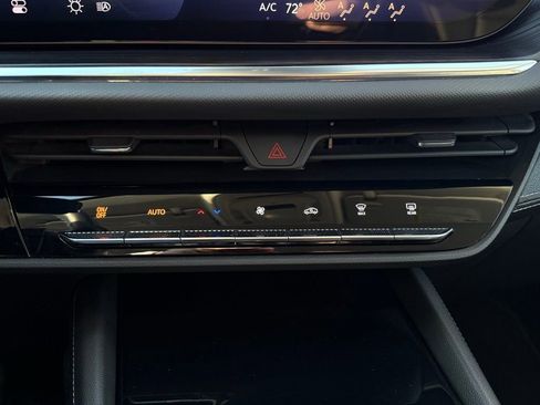 Used 2024 Buick Envision Preferred image 48