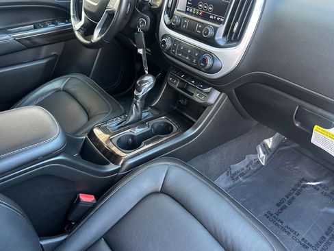 Used 2022 GMC Canyon Elevation w/ Elevation Premium Package image 16