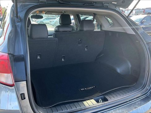 Used 2017 Hyundai Tucson SE Plus FWD image 4