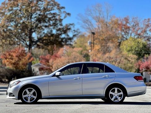 Used 2016 Mercedes-Benz E 350 4MATIC Sedan image 8