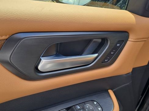 New 2026 Nissan Armada SL w/ Captain's Chari Seat Package RWD image 20