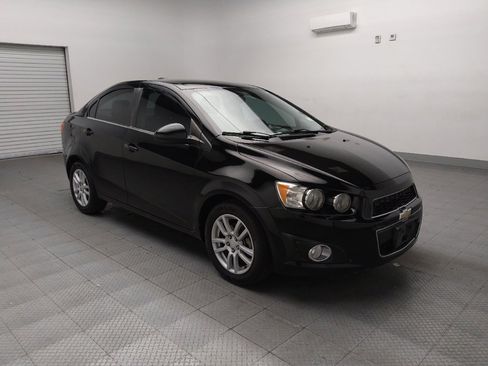 Used 2016 Chevrolet Sonic LT w/ Wheels and Fog Lamp Package image 13