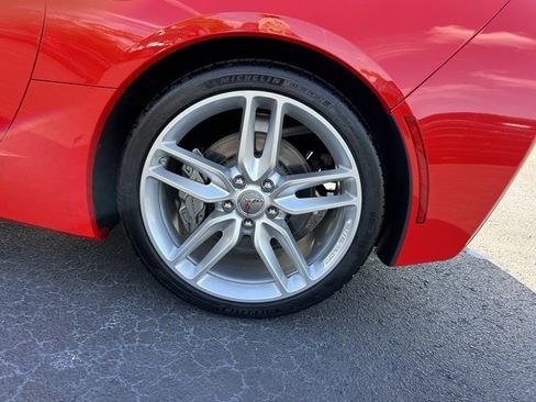 Used 2017 Chevrolet Corvette Stingray Coupe w/ Carbon Flash Badge Package image 10