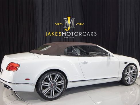 Used 2016 Bentley Continental GTC image 11