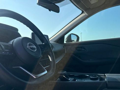 Certified 2023 Nissan Rogue S AWD/4WD image 38