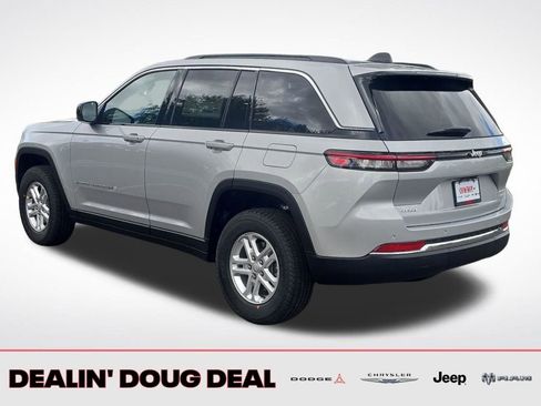 New 2025 Jeep Grand Cherokee Laredo w/ Trailer Tow Package image 3
