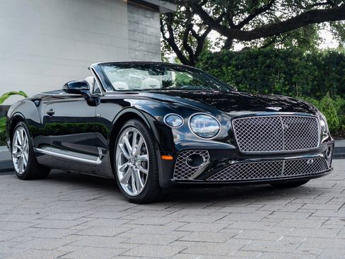 Used 2020 Bentley Continental GT AWD/4WD image 15